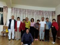 Maestros y compañeros en Hexianju Qigong Center
